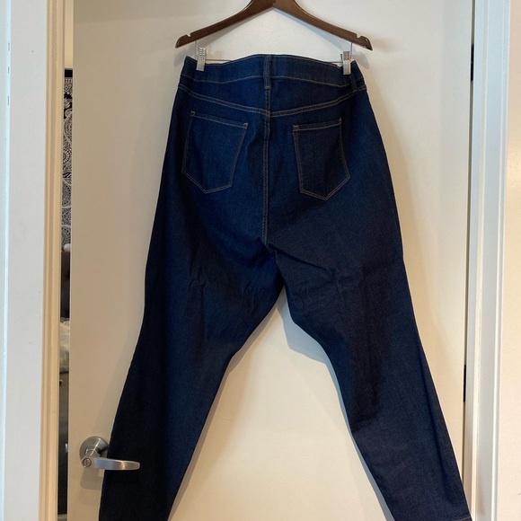 Super Skinny Mid-Rise Jeans 24 plus size - Picture 2 of 5